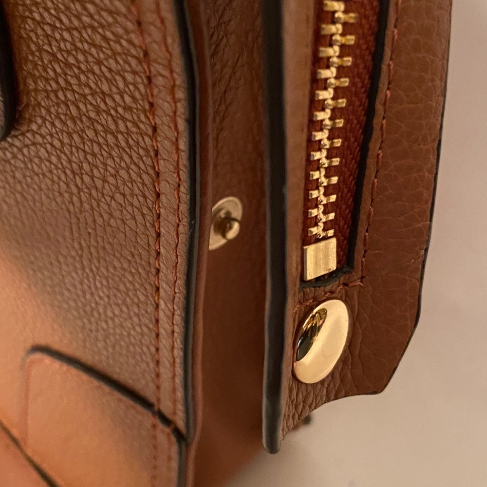 Rebecca Minkoff Regan Crossbody British Tan Leather Bag Purse - Picture 4 of 7
